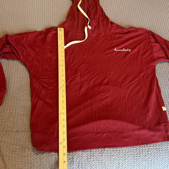 Magnolia Maroon loungewear - Picture 6 of 9